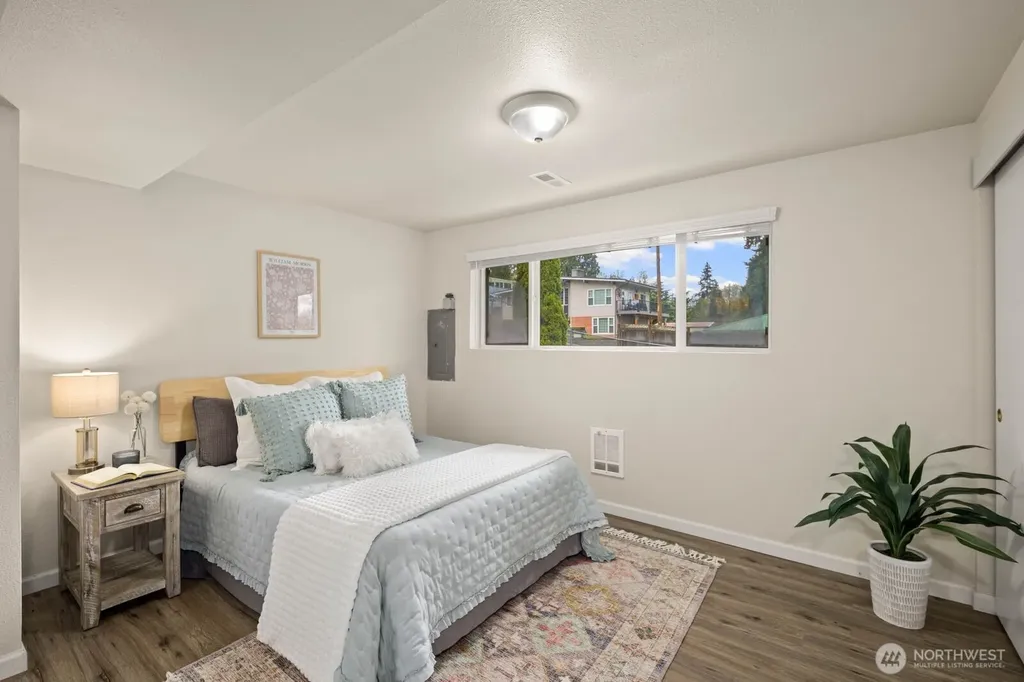 16049 SE 131st Street Renton WA 98059