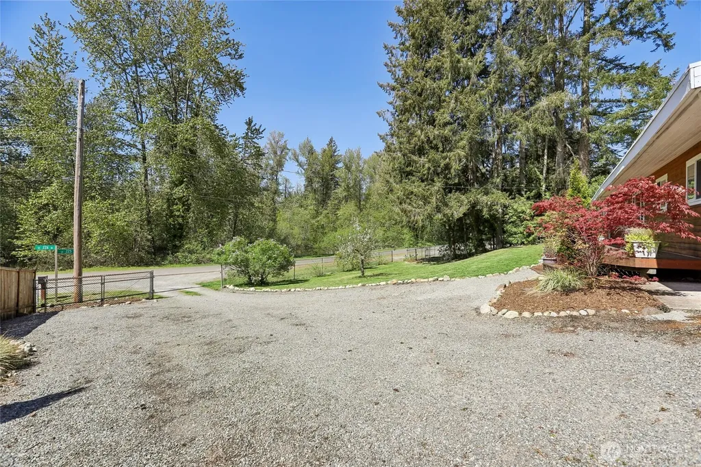 28601 SE 225th Street Maple Valley WA 98038