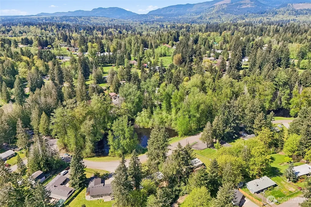 28601 SE 225th Street Maple Valley WA 98038