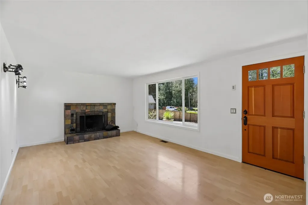28601 SE 225th Street Maple Valley WA 98038