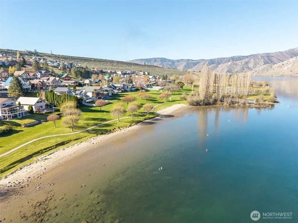 185 E Entiat Drive Orondo WA 98843