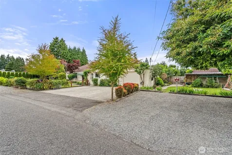2036 Tacoma Road Puyallup WA 98371
