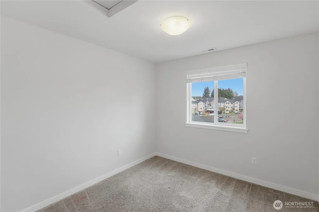 13319 96th Avenue Ct E Puyallup WA 98373