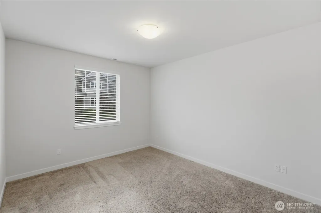 13319 96th Avenue Ct E Puyallup WA 98373