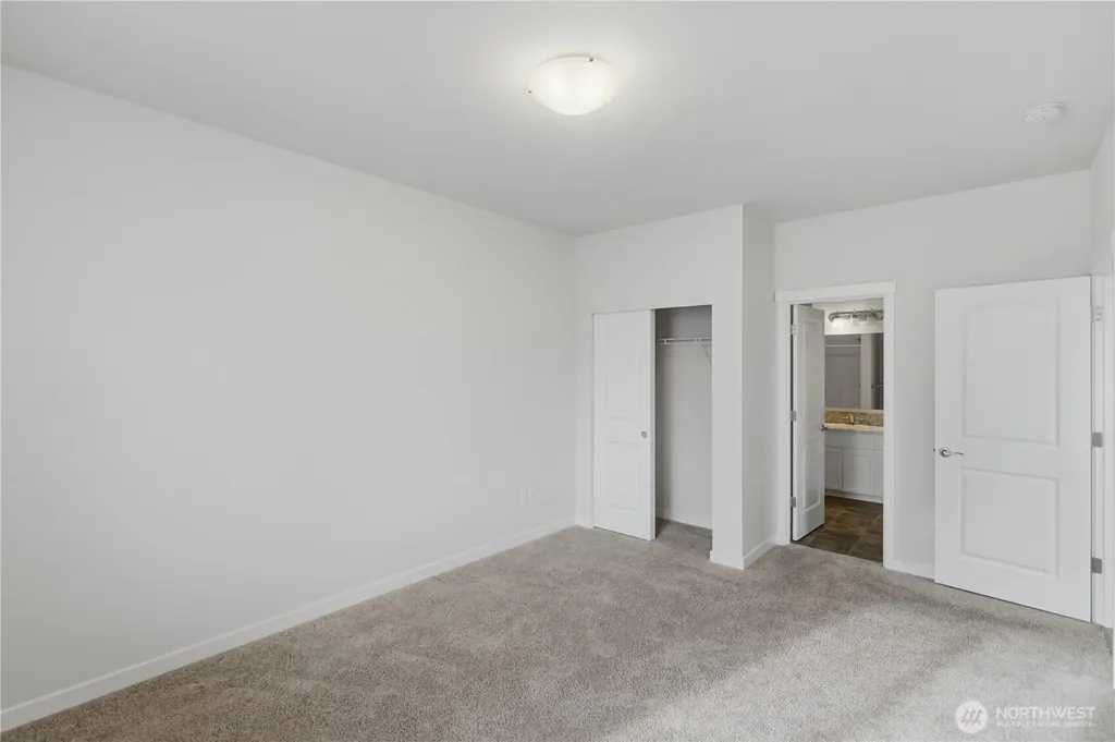 13319 96th Avenue Ct E Puyallup WA 98373
