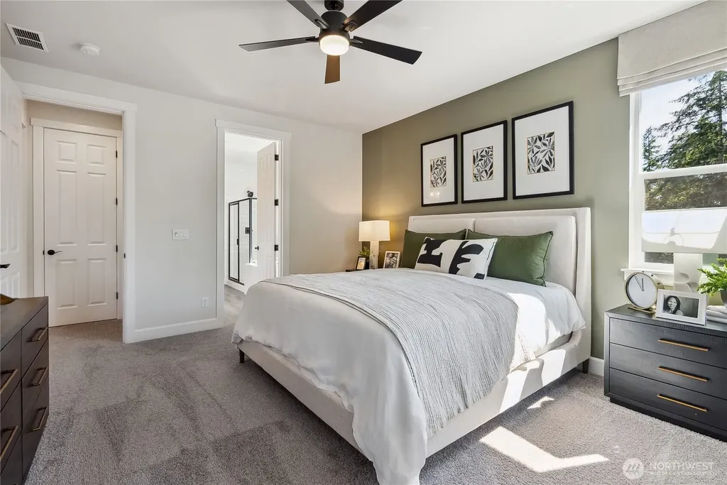 10697 Treasure Drive NW Silverdale WA 98383