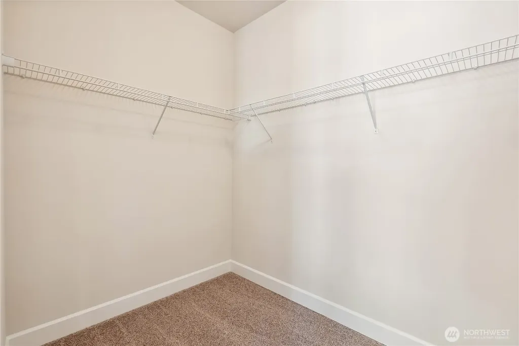 10697 Treasure Drive NW Silverdale WA 98383