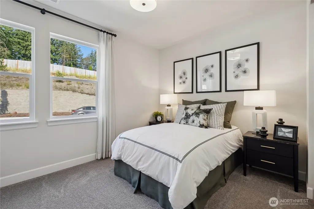 10697 Treasure Drive NW Silverdale WA 98383