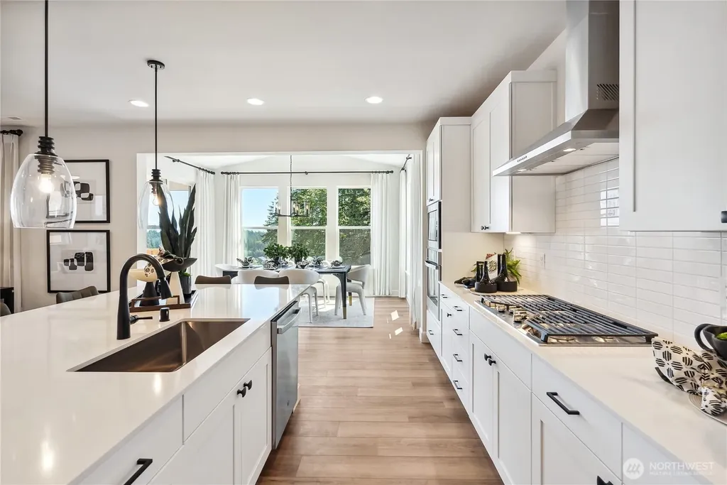 10697 Treasure Drive NW Silverdale WA 98383