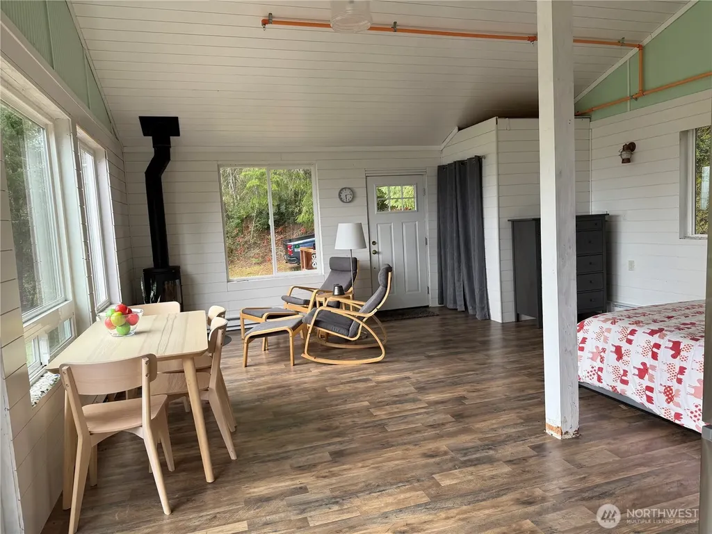 251 NE Yew Tree Lane Tahuya WA 98588