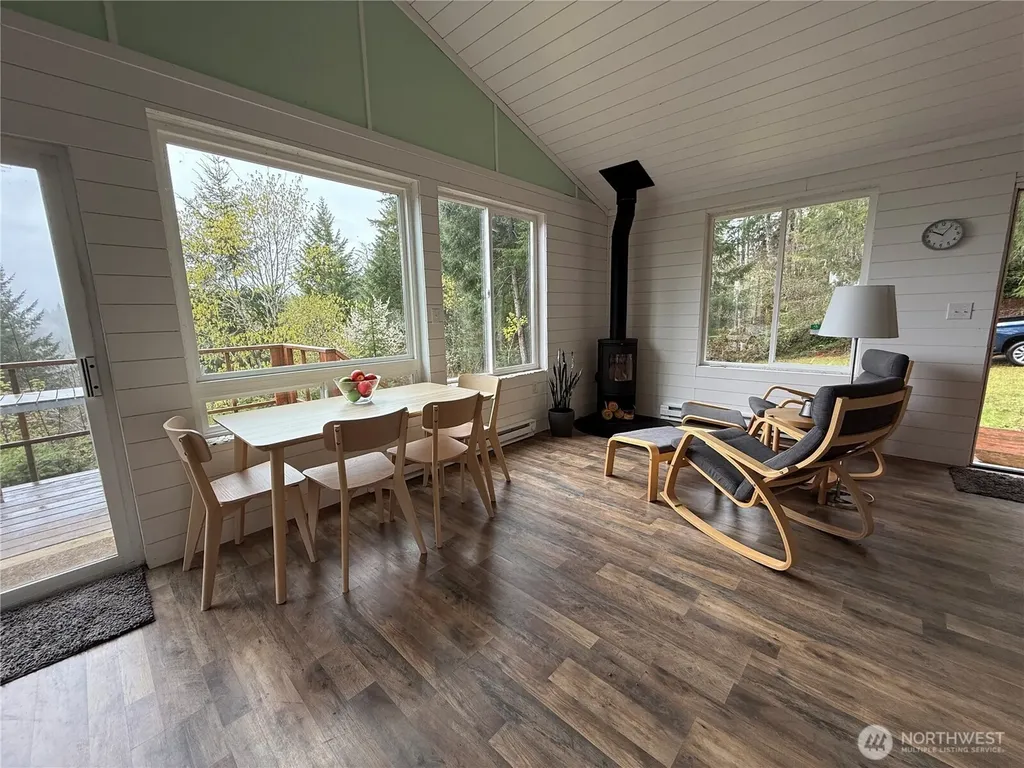 251 NE Yew Tree Lane Tahuya WA 98588