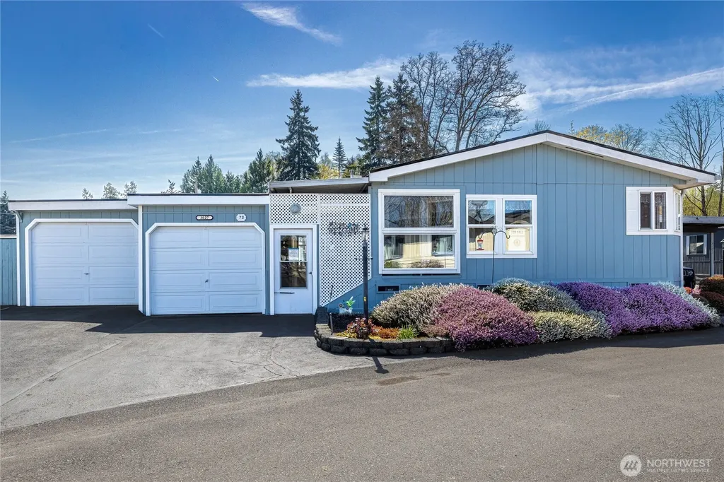 3027 35th Ave. Ct. East Tacoma WA 98443