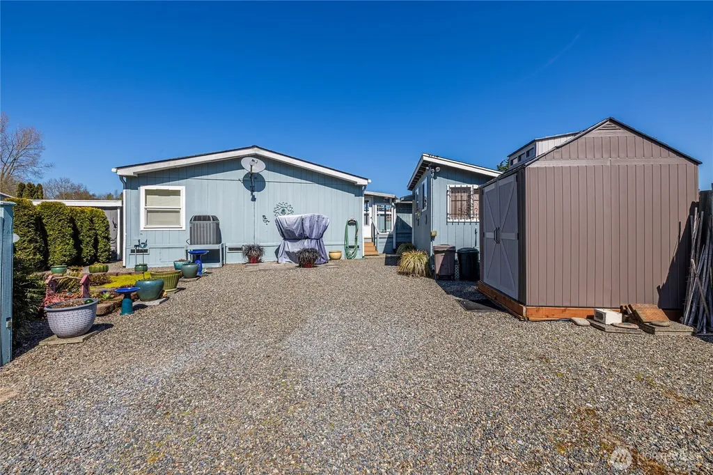 3027 35th Ave. Ct. East Tacoma WA 98443