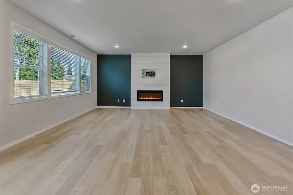 18221 37th Avenue Ct E Tacoma WA 98446