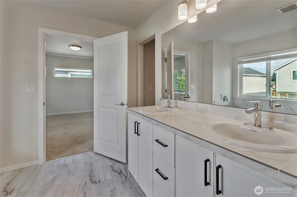 18221 37th Avenue Ct E Tacoma WA 98446