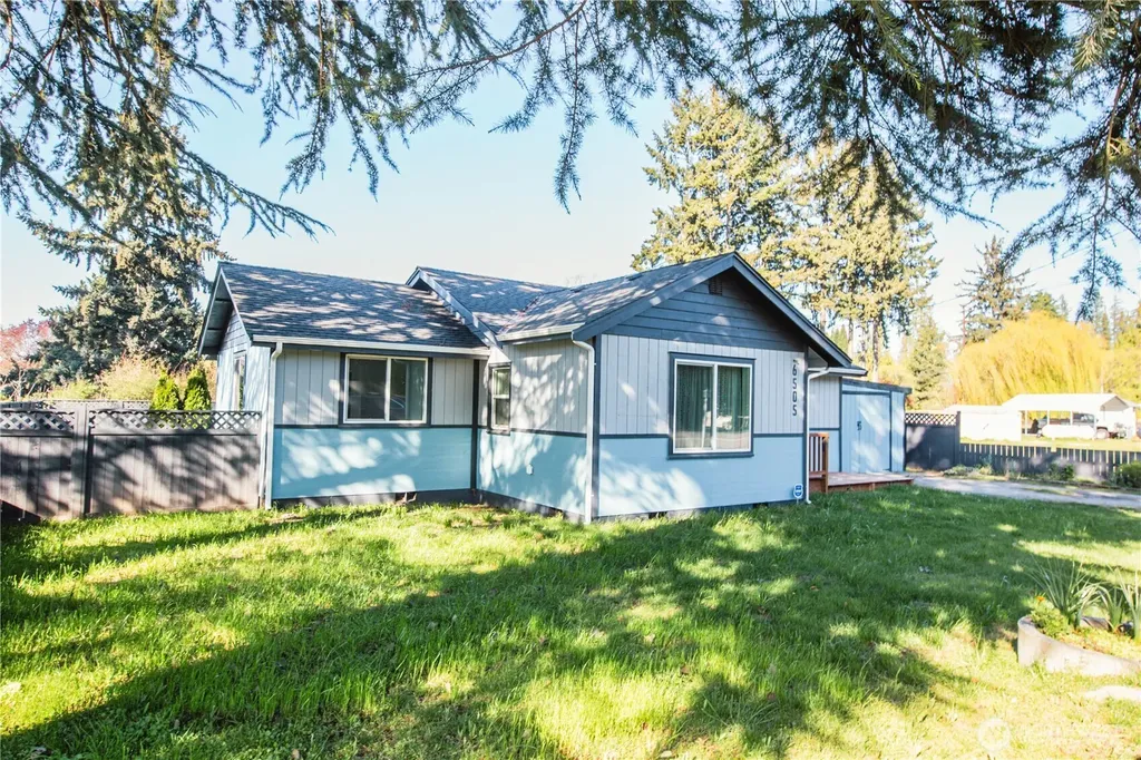 6505 Stewart Avenue E Puyallup WA 98371