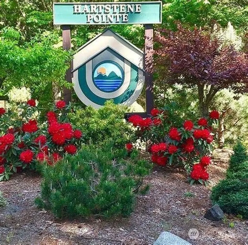 662 E Portage Road Shelton WA 98584
