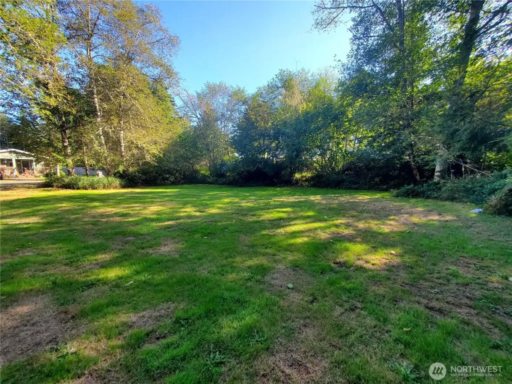 741 Chenois Avenue NE Ocean Shores WA 98569