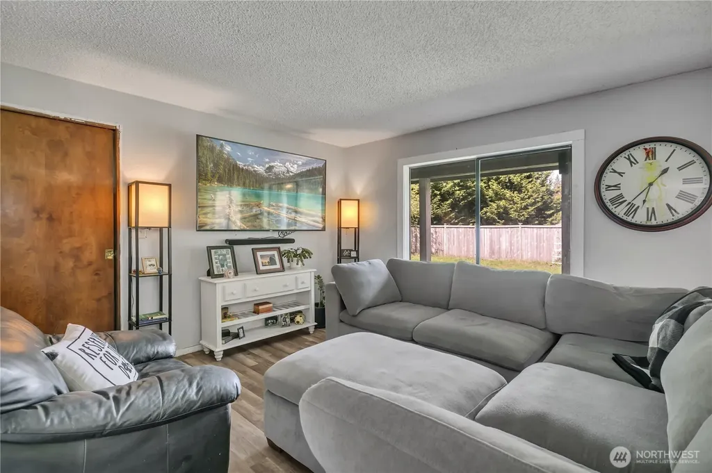 3035 70th Way SW Tumwater WA 98512
