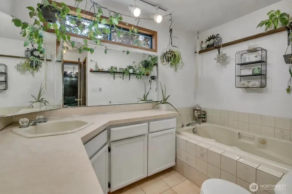3035 70th Way SW Tumwater WA 98512