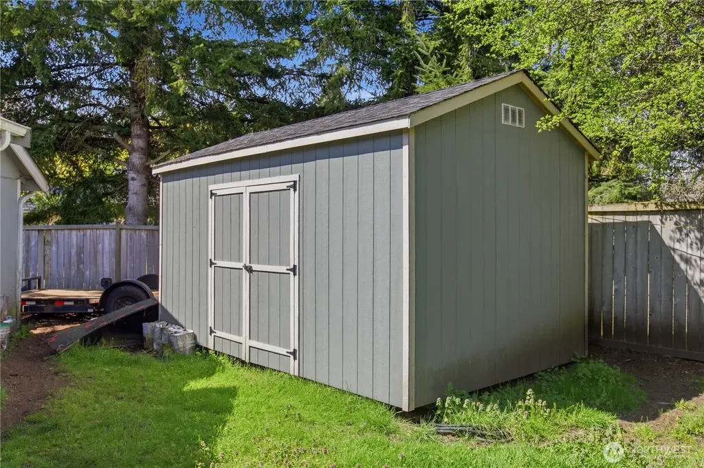 3035 70th Way SW Tumwater WA 98512