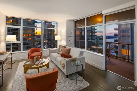 588 Bell Street Seattle WA 98121