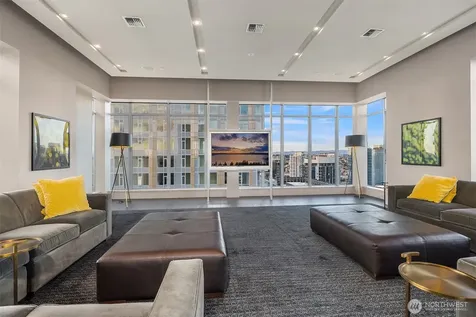 588 Bell Street Seattle WA 98121
