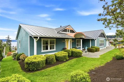 838 Gladstone Drive Camano Island WA 98282