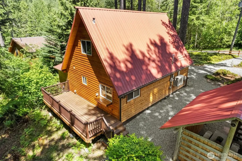 321 Paradise Drive Ashford WA 98304