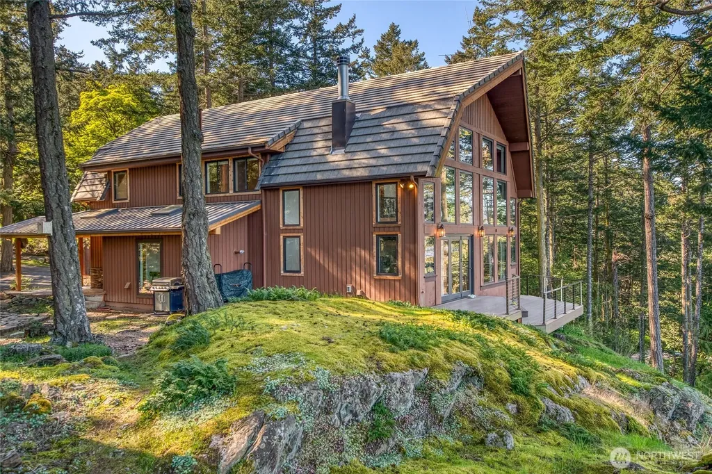 260 Grey Havens Loop Orcas Island WA 98280