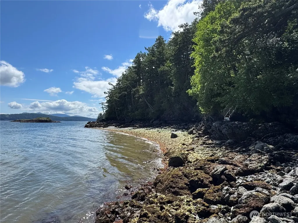 260 Grey Havens Loop Orcas Island WA 98280