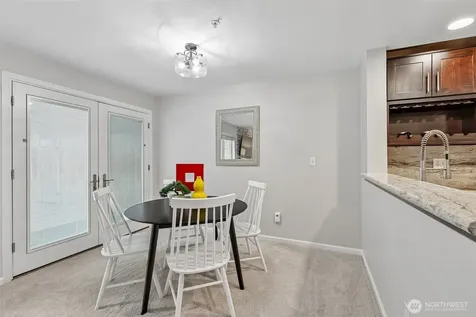 6929 NE 170th Street Kenmore WA 98028