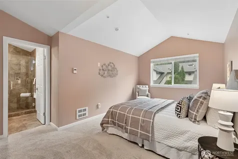 6929 NE 170th Street Kenmore WA 98028