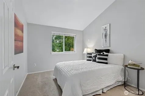 6929 NE 170th Street Kenmore WA 98028