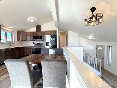 611 Hillcrest Circle Drive Omak WA 98841
