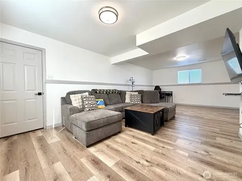 611 Hillcrest Circle Drive Omak WA 98841