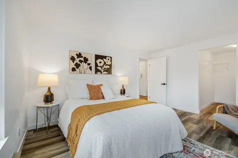 2419 E Madison Street Seattle WA 98112