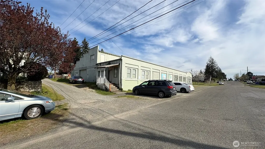 501 E 34th Street Tacoma WA 98404