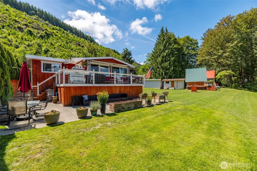 24401 S Skagit Highway Sedro Woolley WA 98284