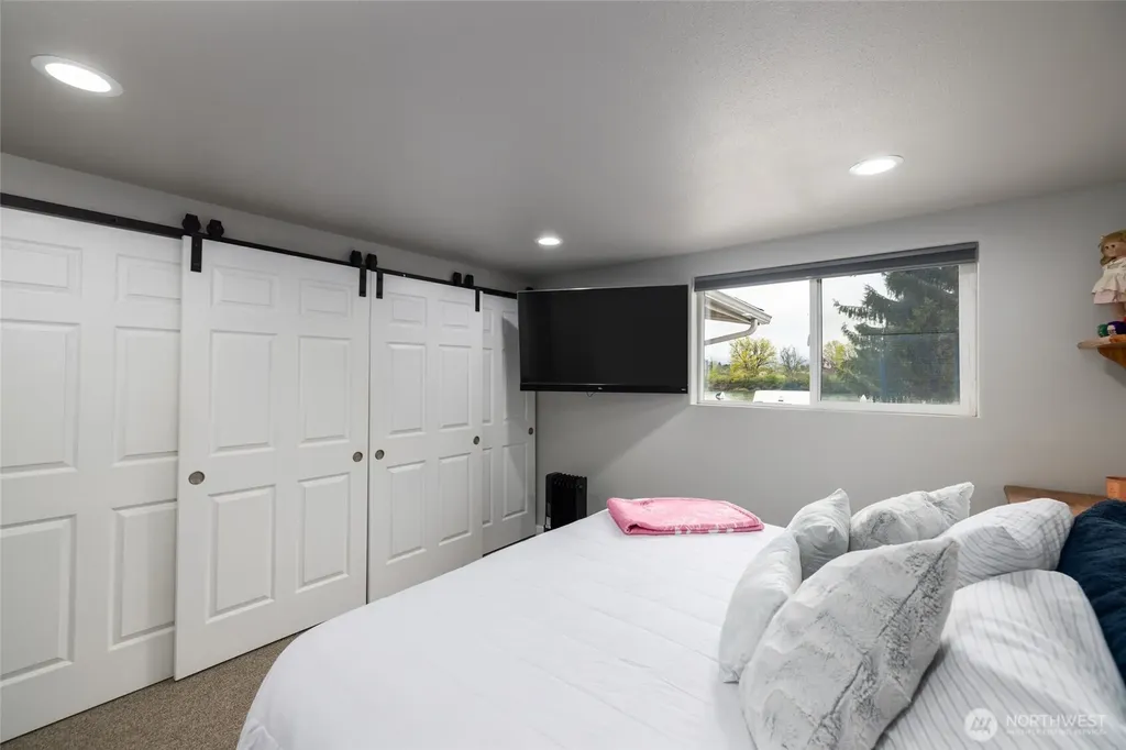 24401 S Skagit Highway Sedro Woolley WA 98284