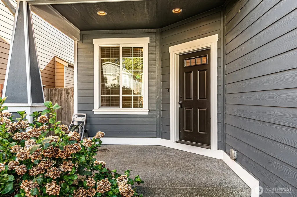 952 Burton Ray Street NE Olympia WA 98516
