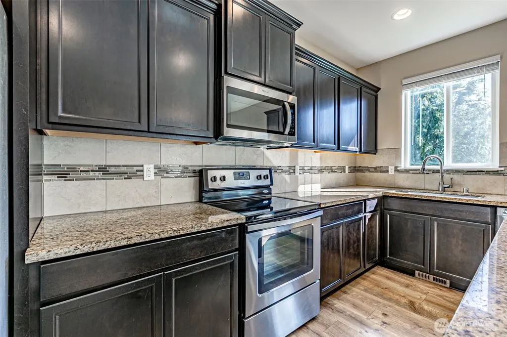 952 Burton Ray Street NE Olympia WA 98516