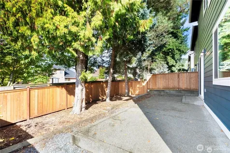 23827 SE 115th Place SE Kent WA 98031