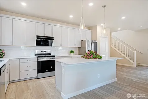 23827 SE 115th Place SE Kent WA 98031