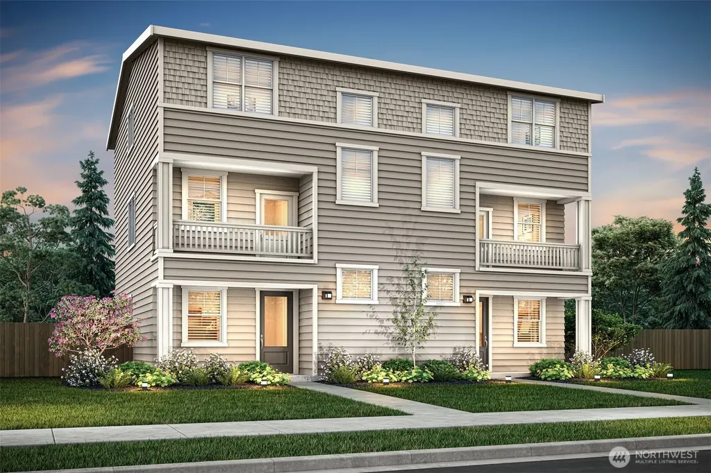 8779 151st Court E Puyallup WA 98375