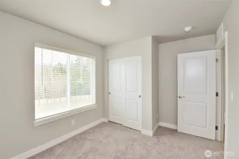 8779 151st Court E Puyallup WA 98375