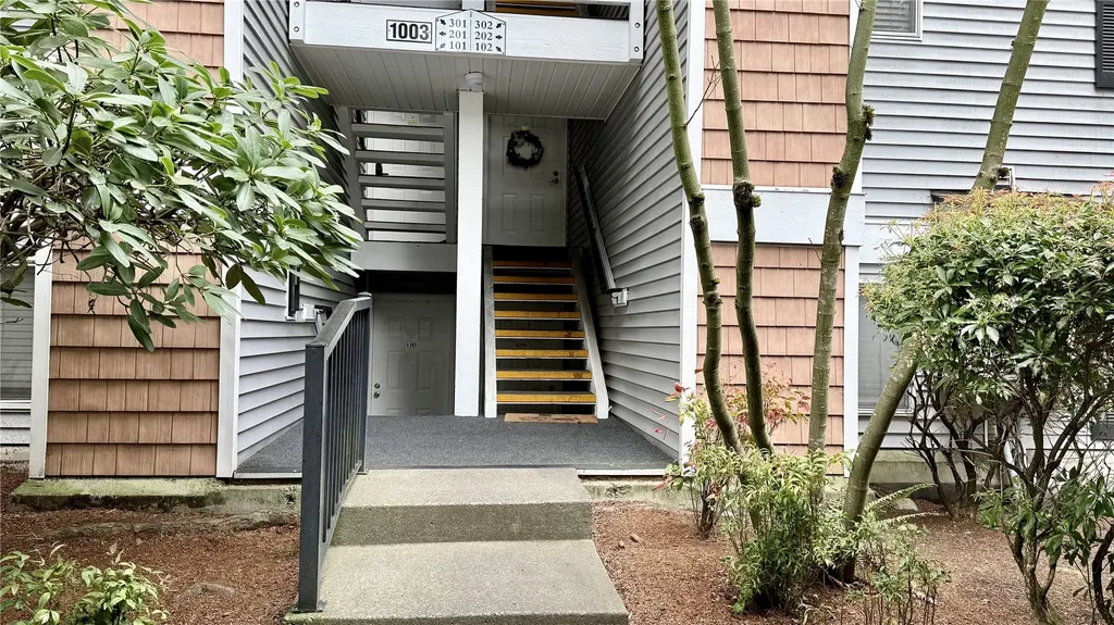 1003 156th Avenue NE Bellevue WA 98007