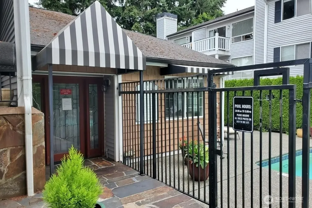 1003 156th Avenue NE Bellevue WA 98007