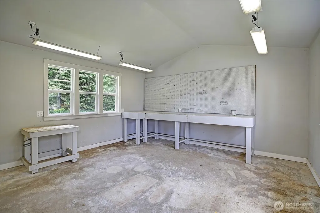 4193 S Camano Drive Camano Island WA 98282