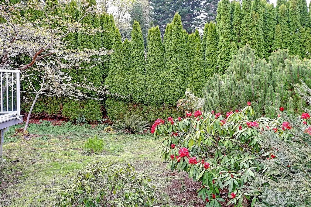 4193 S Camano Drive Camano Island WA 98282